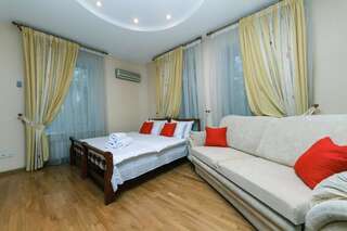 Апартаменты Historic Center VIP Apartment Киев Апартаменты-14