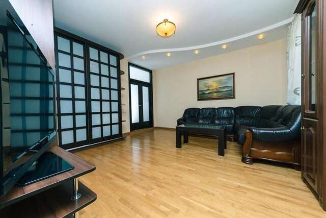 Апартаменты Historic Center VIP Apartment Киев-41
